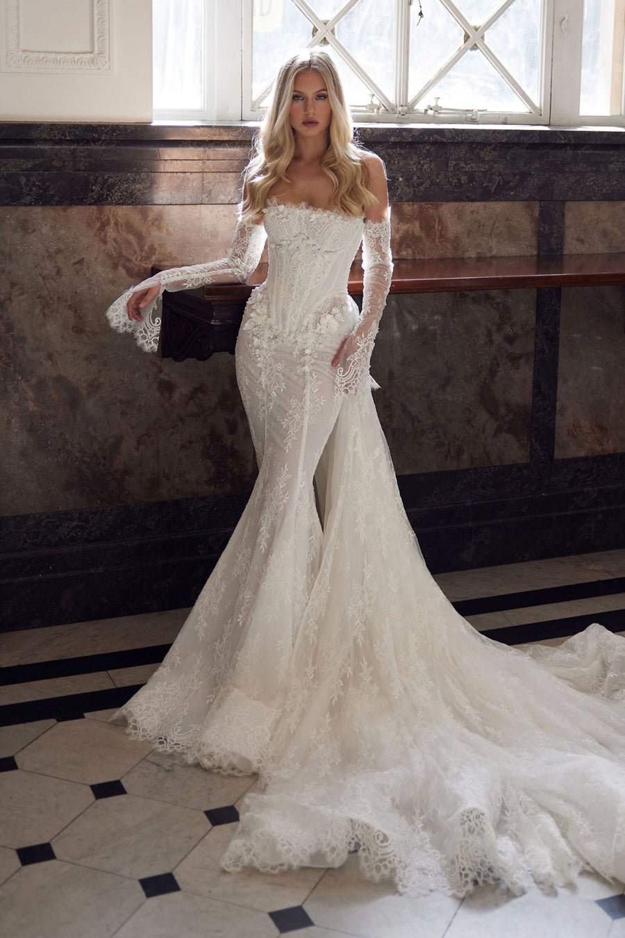 Beatrice - Wedding Dress - Pallas Couture