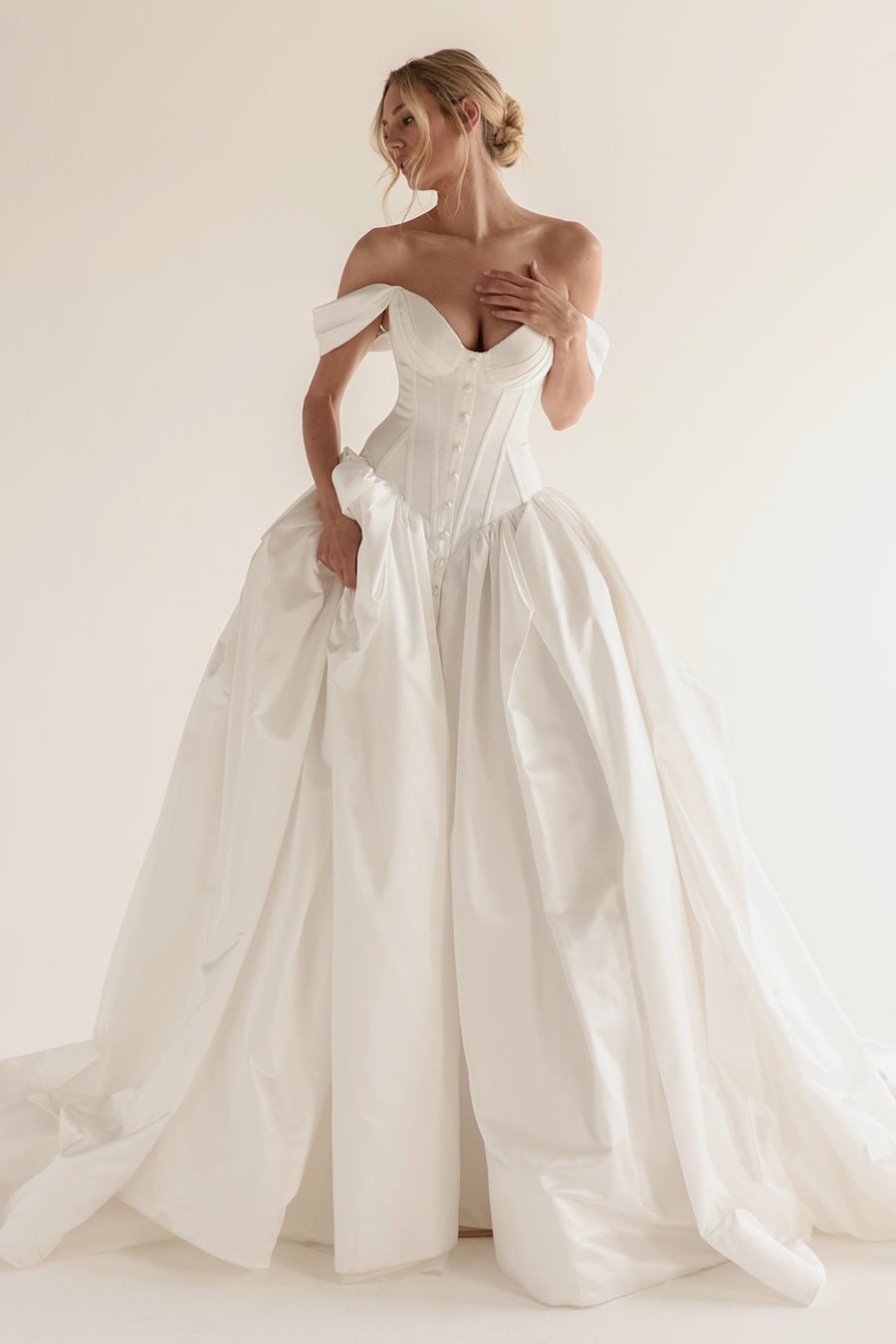 Lutetia - Wedding Dress - Pallas Couture