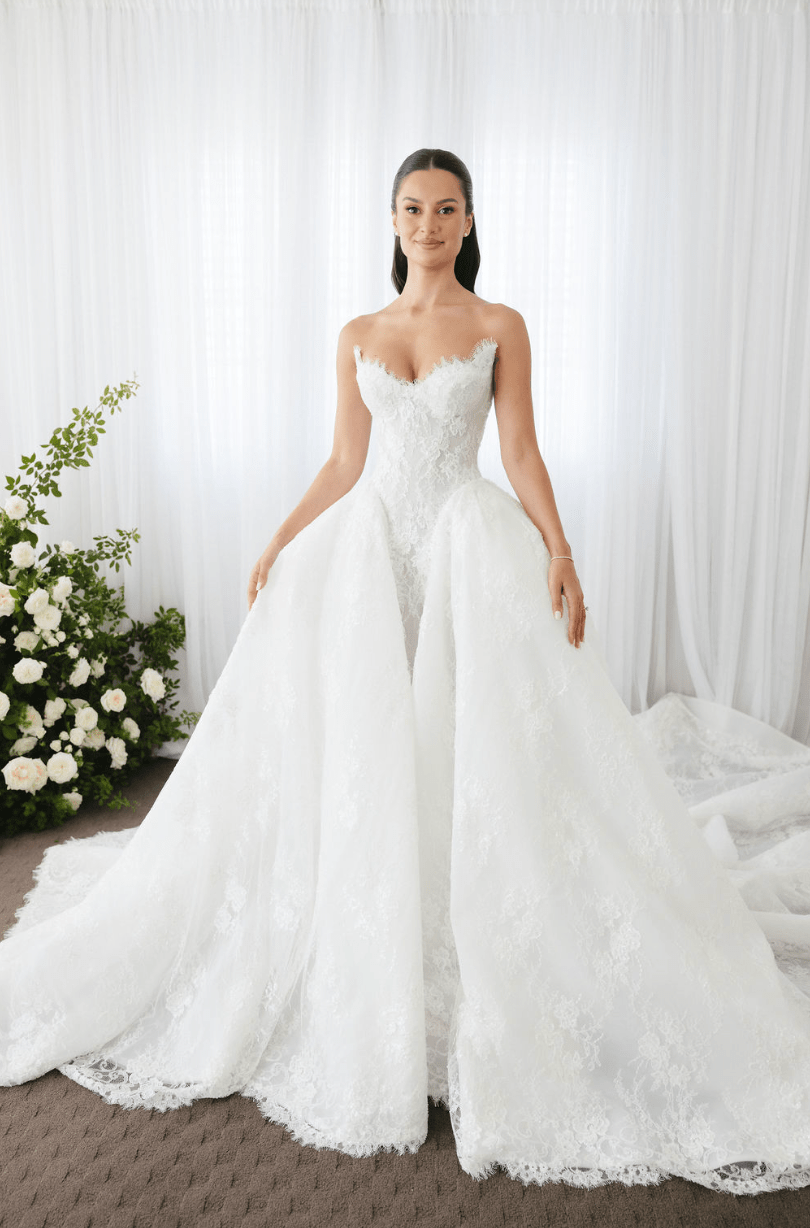 Victoria - Wedding Dress - Pallas Couture